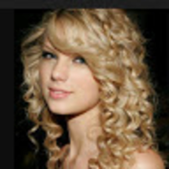 Meet your Posher, Ana - Picture 1 of 1